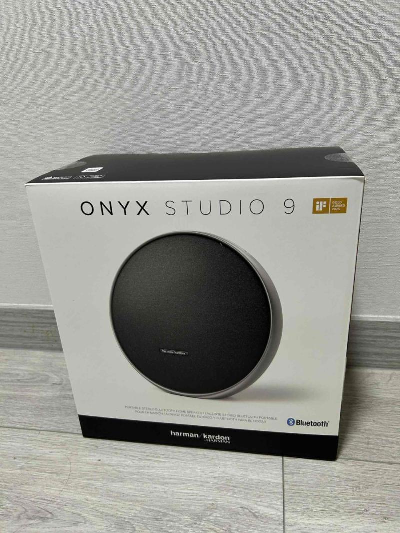 Parlante Harman Kardon Onyx Studio 9 - 1
