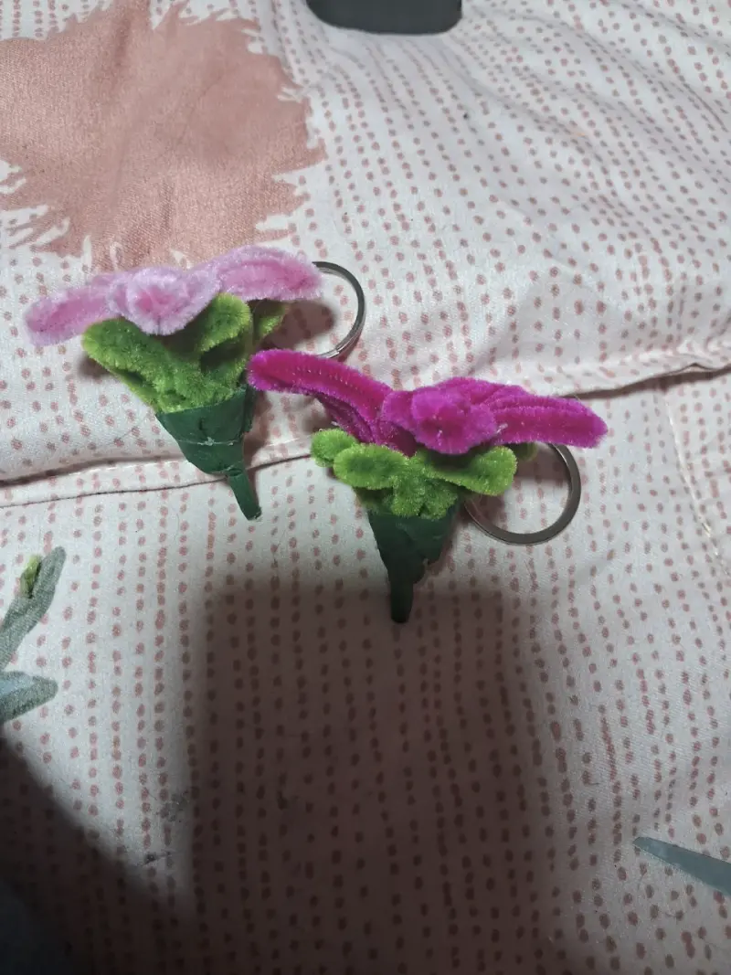 Llaveros de flor lirio - 3
