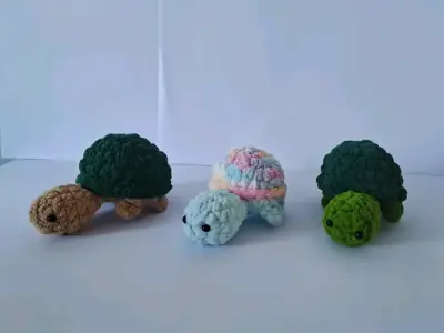 Tortuga de lana tejida a mano - miniatura 1