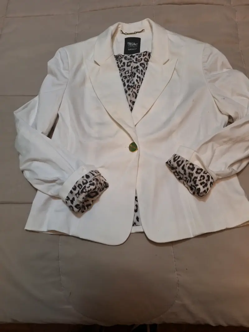 Blazer blanco con forro animal print - 2