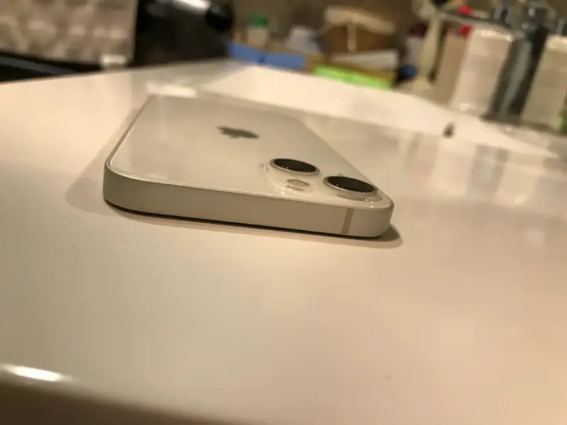 iPhone 13 128 GB - 3