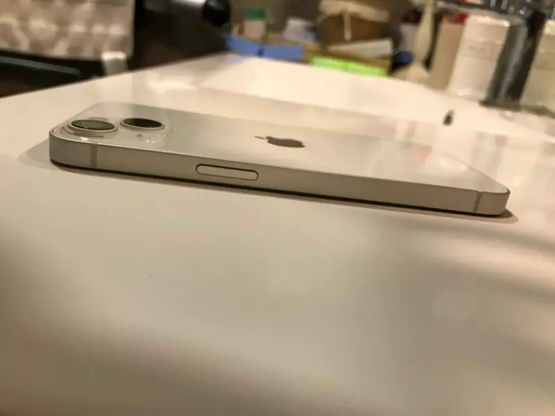 iPhone 13 128 GB - 4