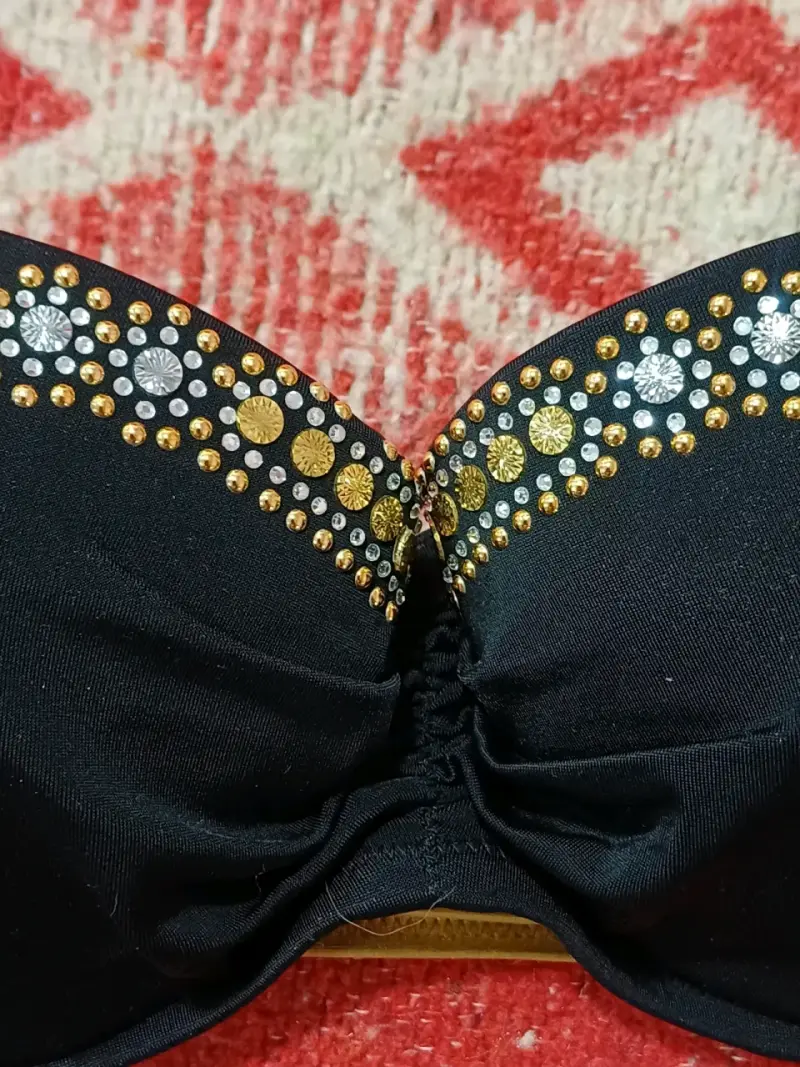 Top de bikini con brillantes - 4