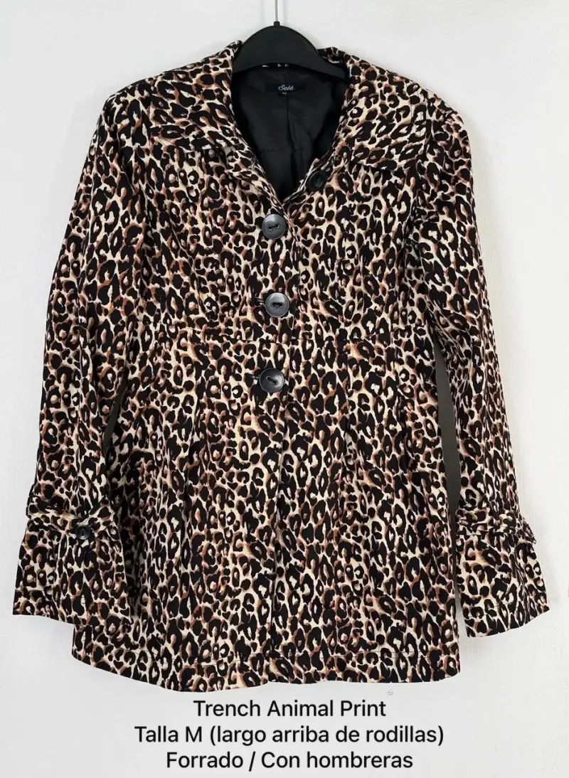 Abrigo animal print talla M