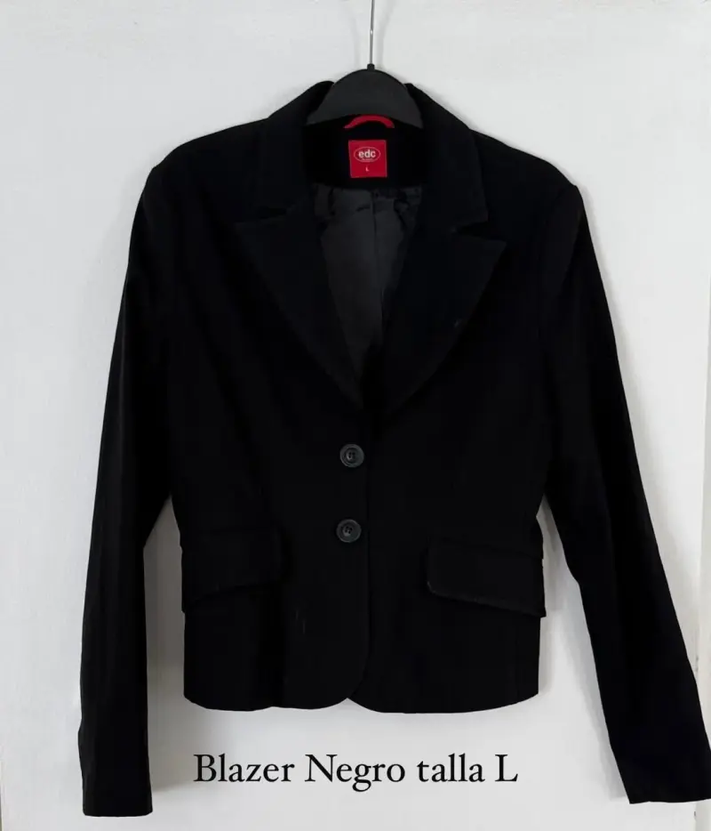 Blazer negro EDC talla L