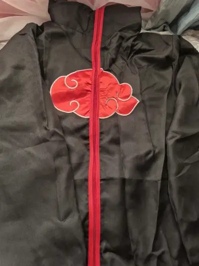 Capa Akatsuki negra y roja - miniatura 1
