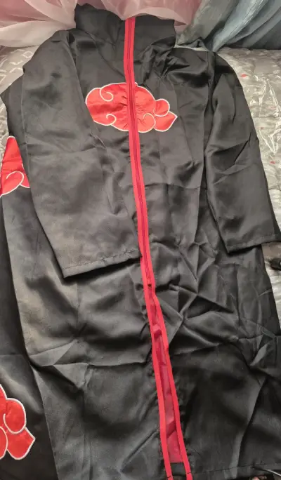 Capa Akatsuki negra y roja - miniatura 2