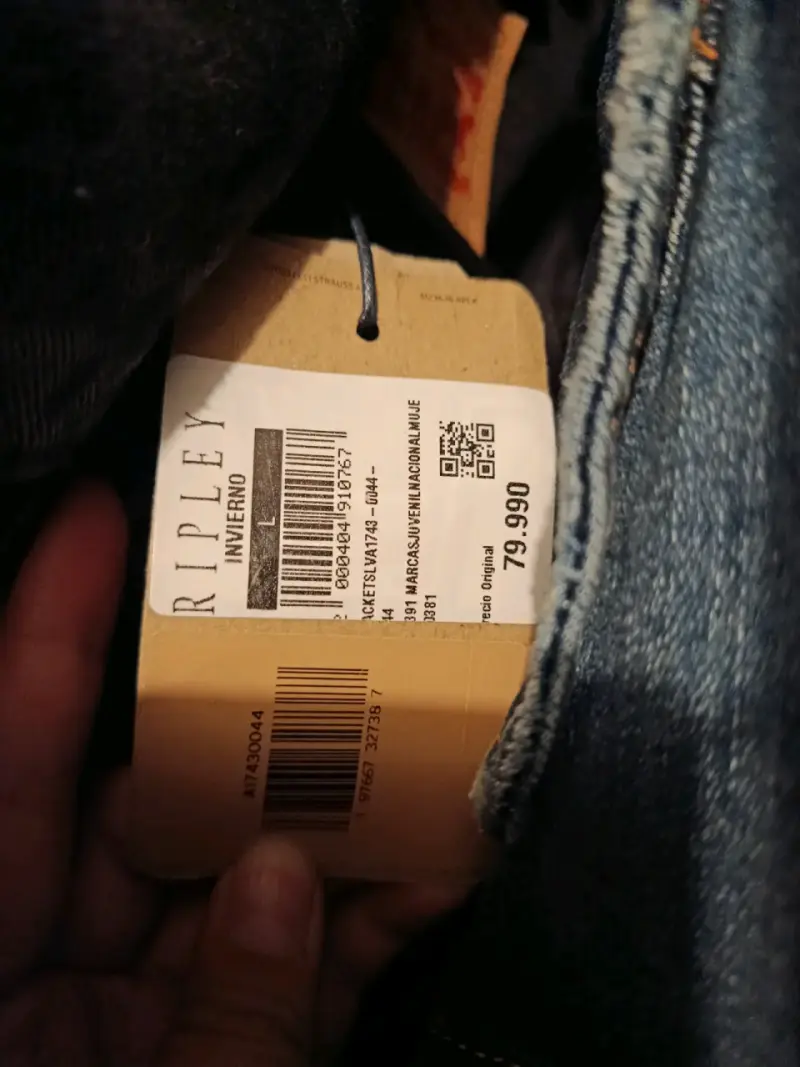 Chaqueta negra Levis talla L - 2