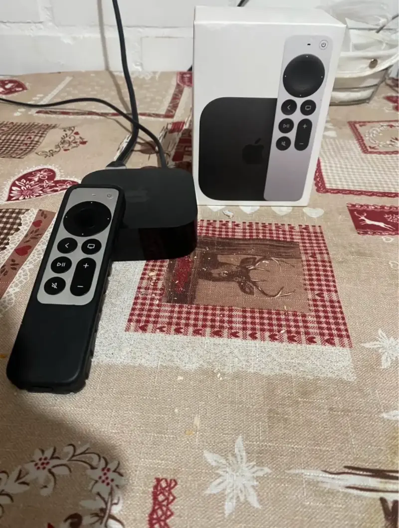 Apple TV 4K 128gb - 1