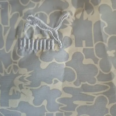 Camisa de flores Puma blanca - miniatura 2