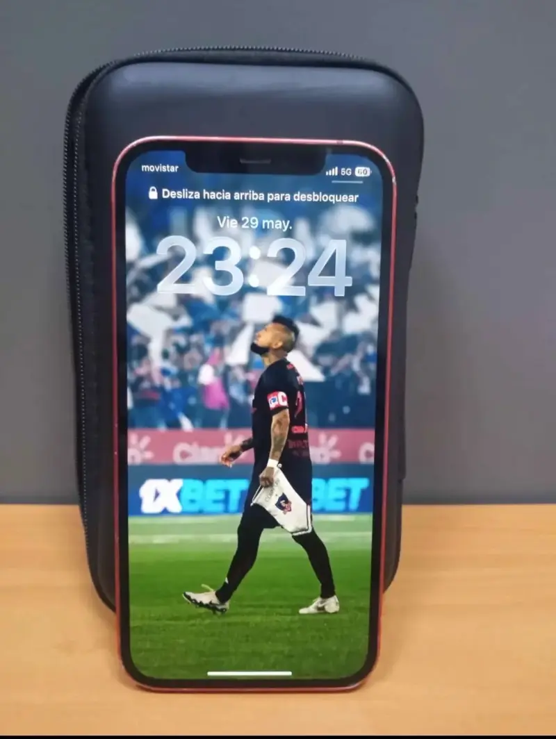 iPhone 12 - 1
