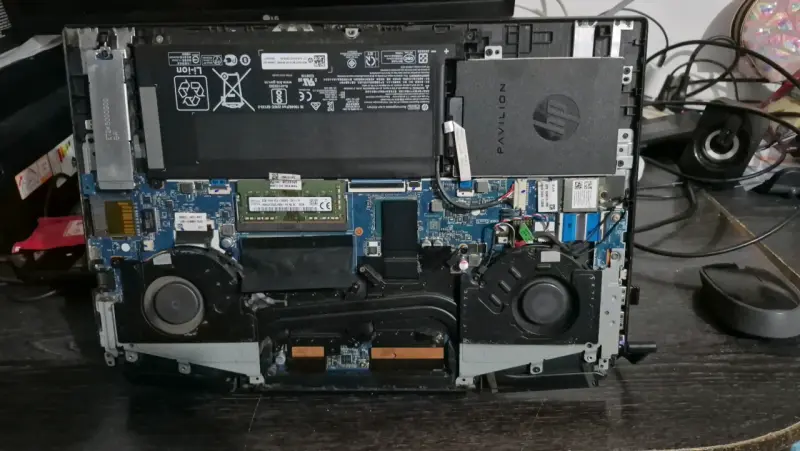 Laptop HP Pavilion Gaming - 4