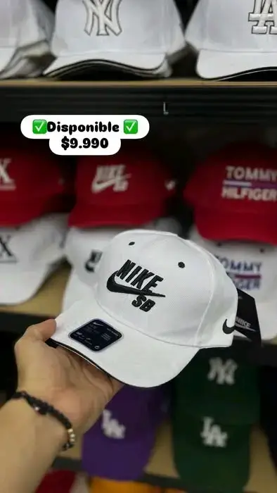 Gorros💯 , Boss , lacoste , Nike sb , LĀ ,ETC - miniatura 3