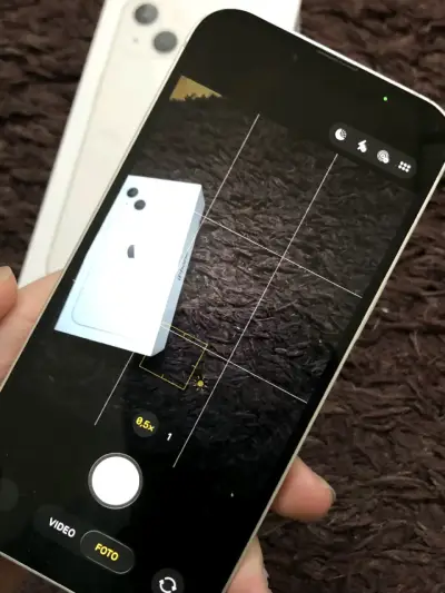 iPhone 13 blanco Sin Detalles - miniatura 11