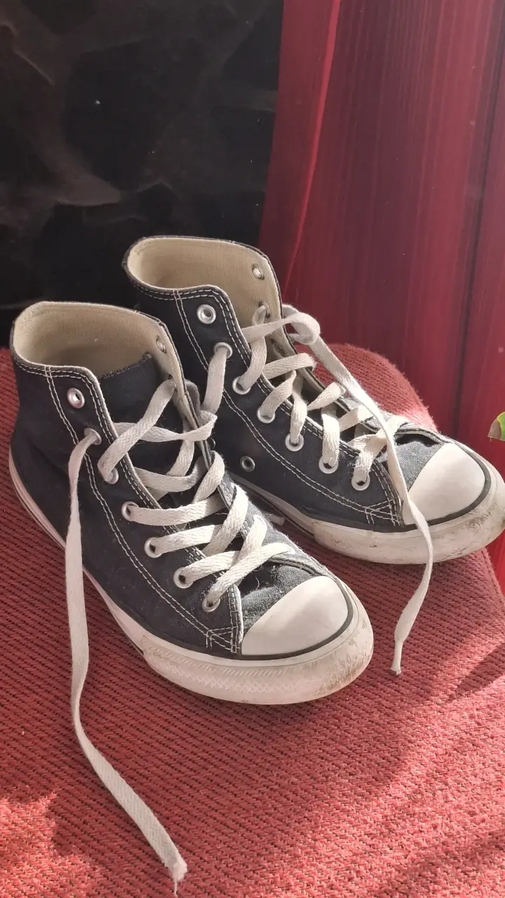 Zapatillas negras de lona 34 - 1