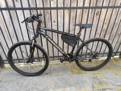 Bicicleta Cannondale mtb catalyst - miniatura 1