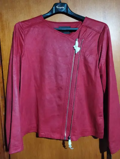 Chaqueta de cuero roja - miniatura 3