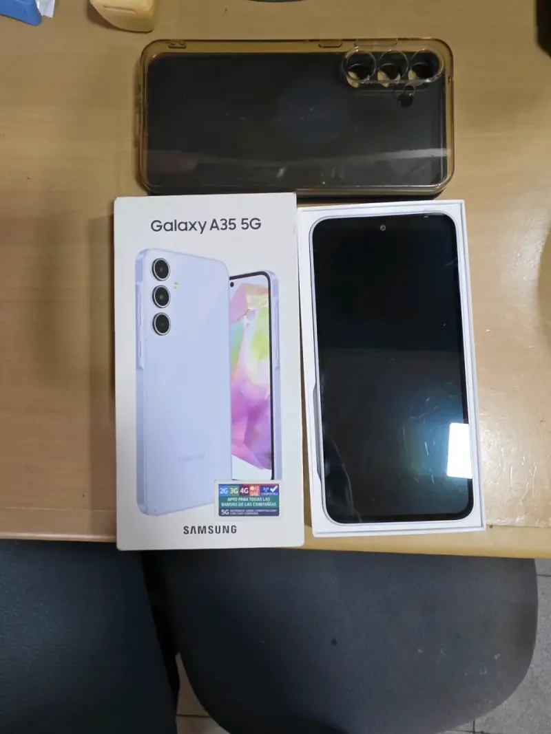 Samsung Galaxy A35 5G - 256GB / Excelente - 3