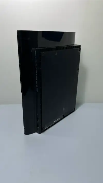 PlayStation 3 Super Slim 250GB + Juego - miniatura 3