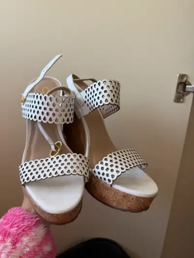 Sandalias blancas con plataforma gacel - miniatura 1