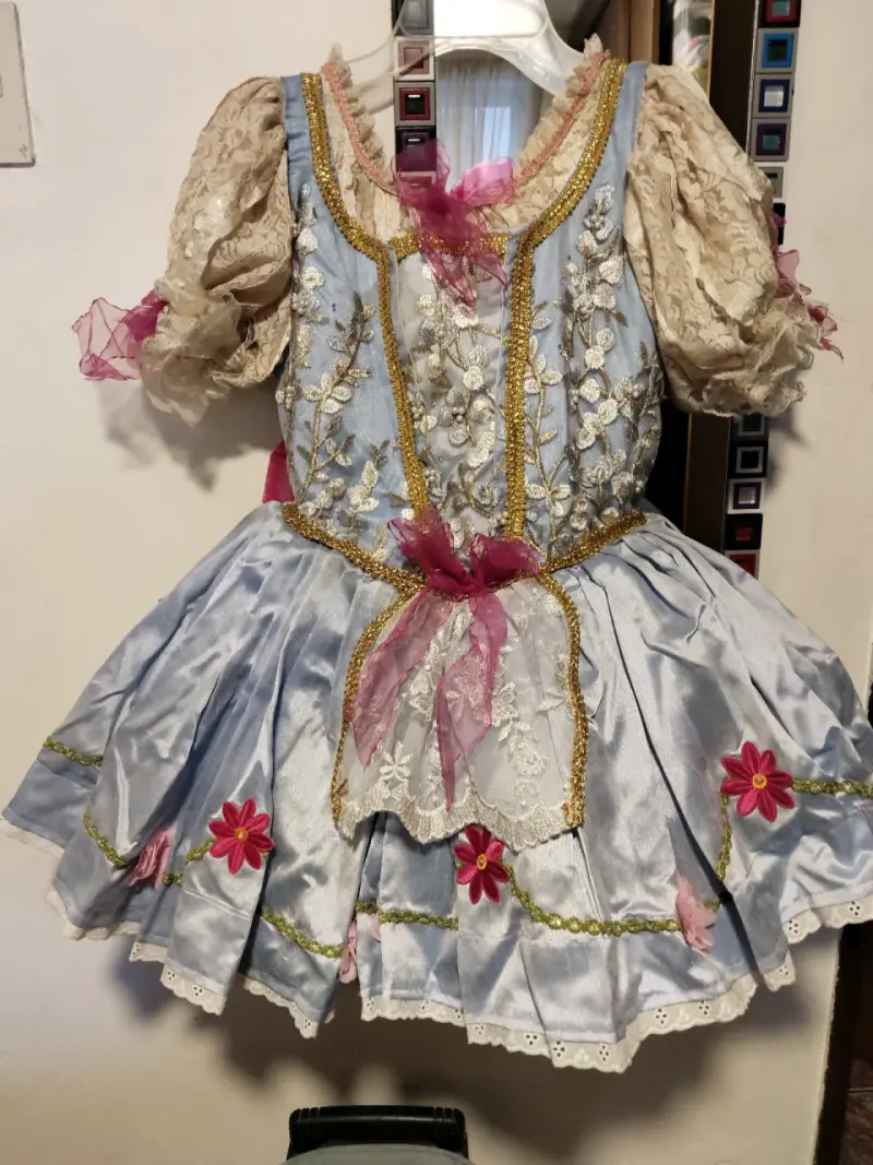 Vestido de ballet decorativo - 3