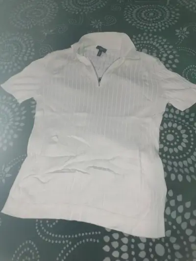 Polera blanca con cierre - miniatura 2