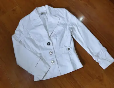 Blazer blanco con botones - miniatura 1