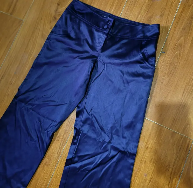 Pantalones satinados azul oscuro - 2