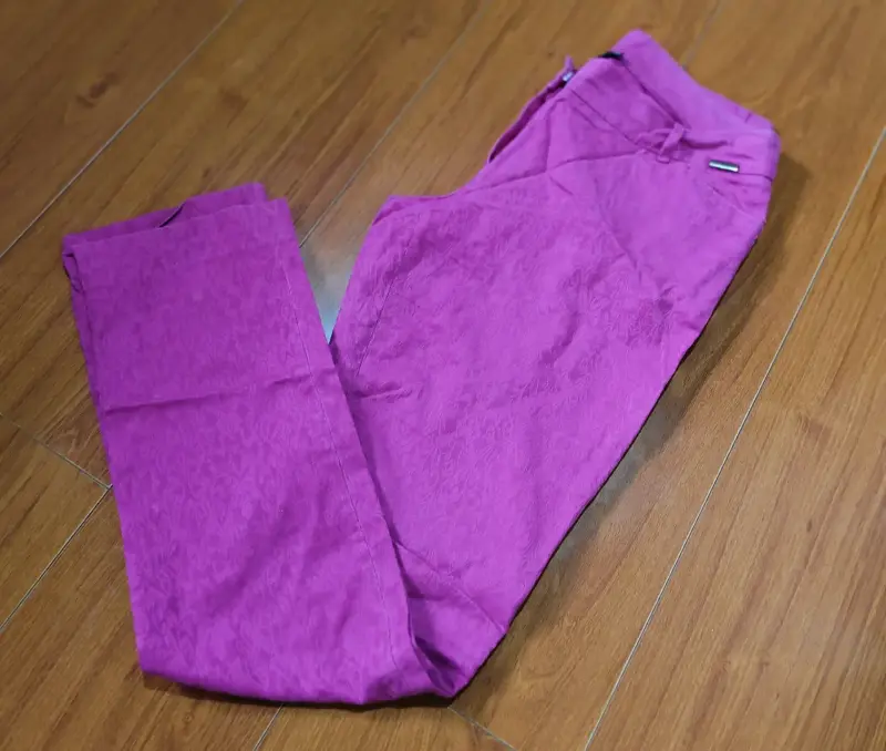 Pantalones fucsia estampados - 2
