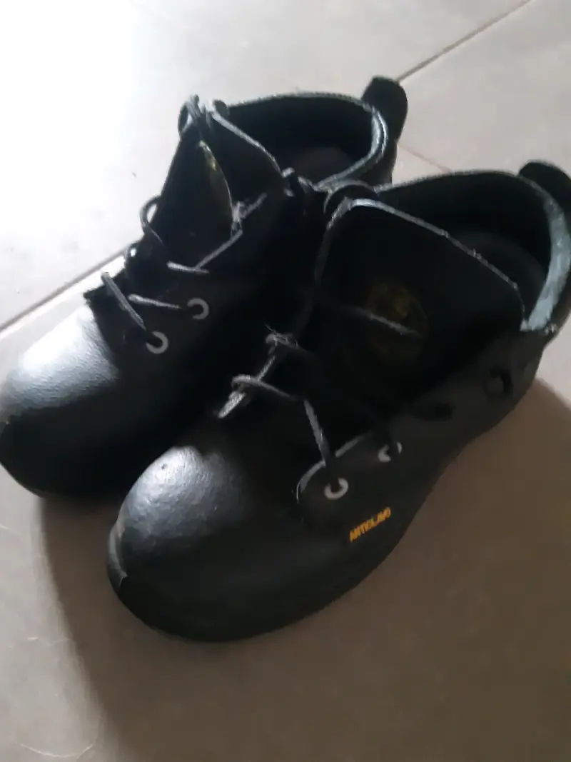 Zapatos seguridad - 1