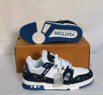 Zapatillas deportivas Louis Vuitton - miniatura 2