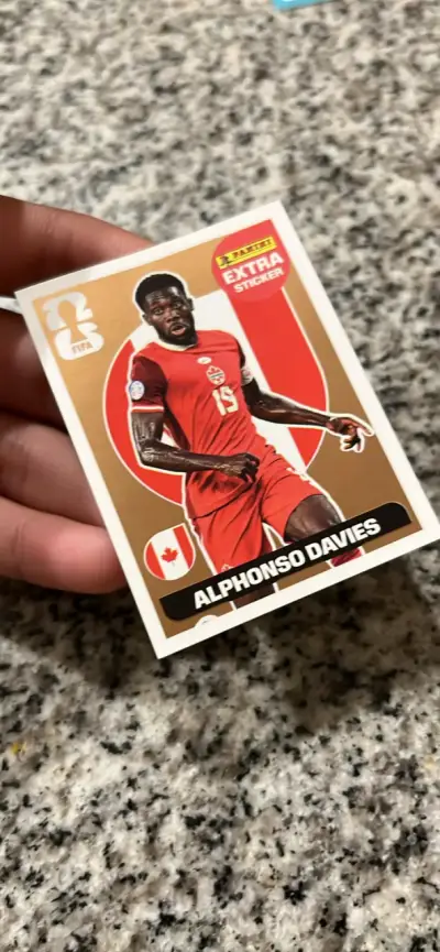 Lámina de fútbol Alphonso Davies - miniatura 1