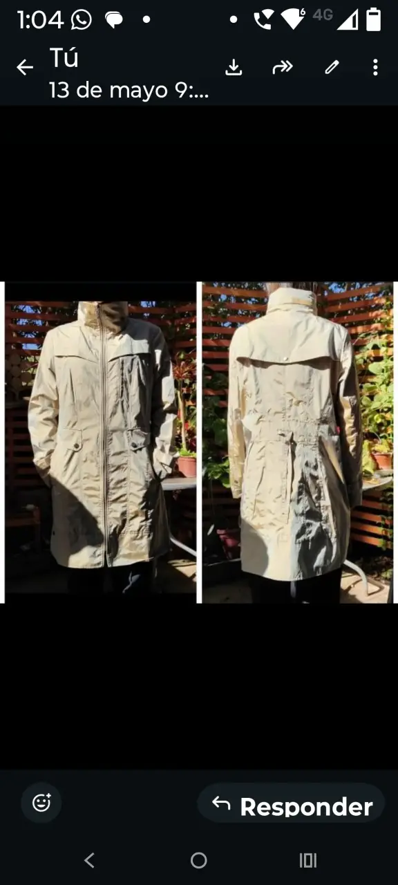 Abrigo beige impermeable