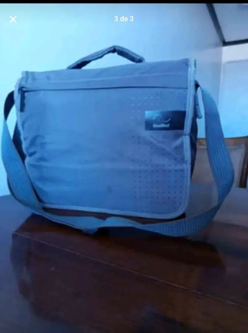 Máquina CPAP portátil en estuche - 3