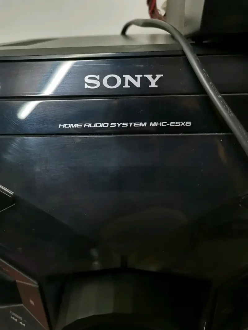 Sistema de sonido Sony - 2