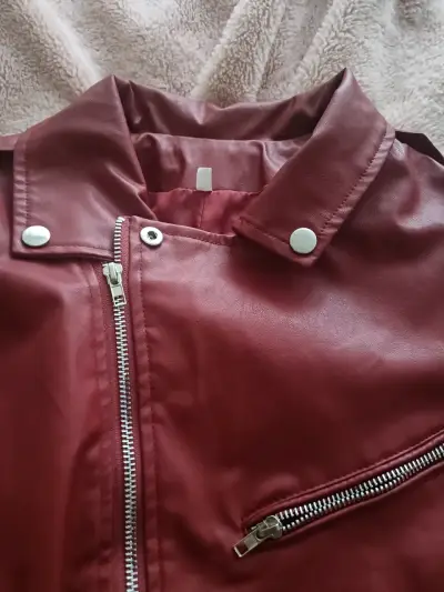 Chaqueta moto vinotinto - miniatura 4