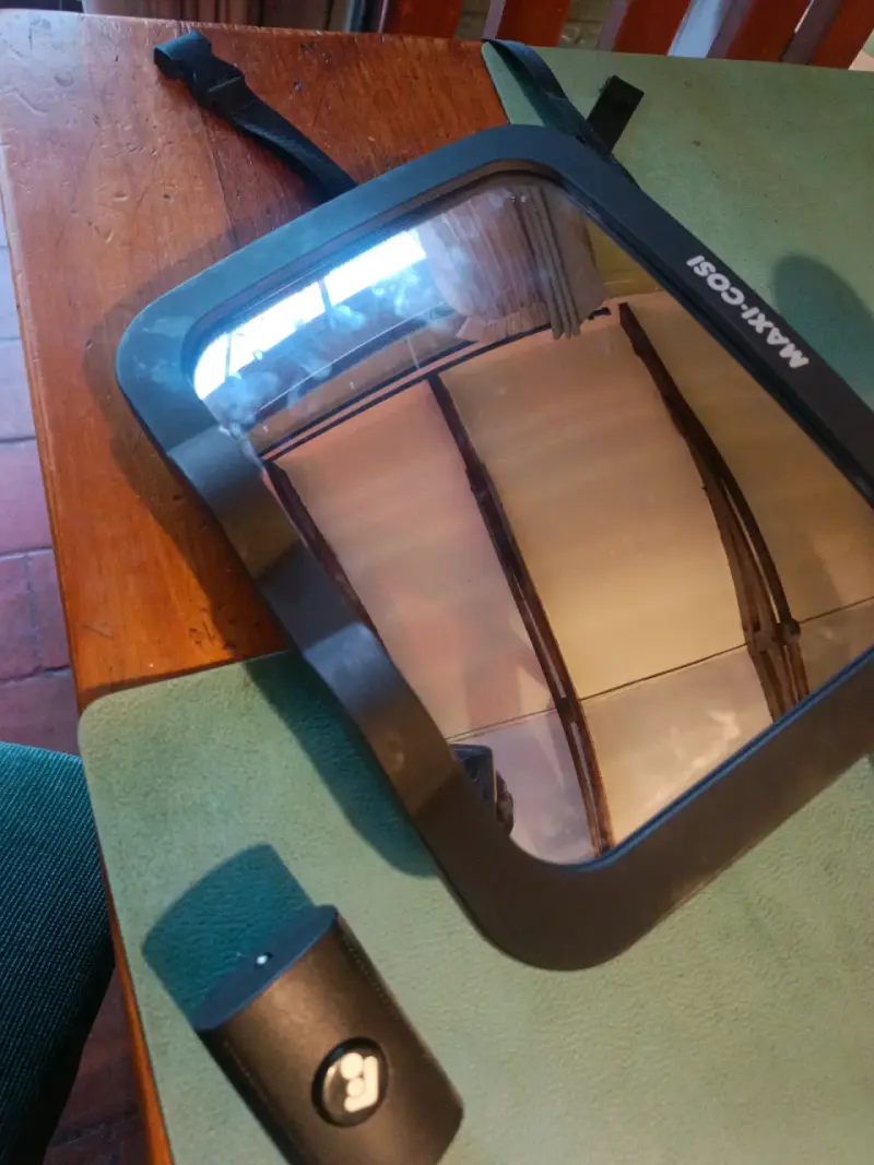 Espejo retrovisor para auto bebe - 1
