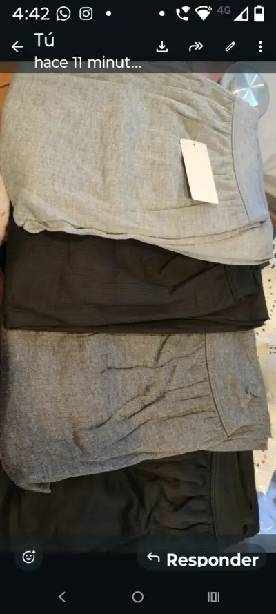 Pantalones gris claro con etiqueta - miniatura 2