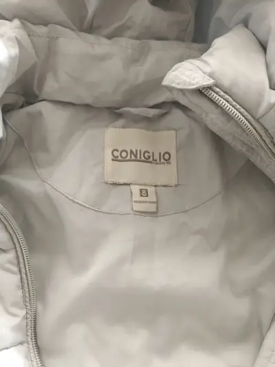 Parka beige con capucha pelo sintético - miniatura 2