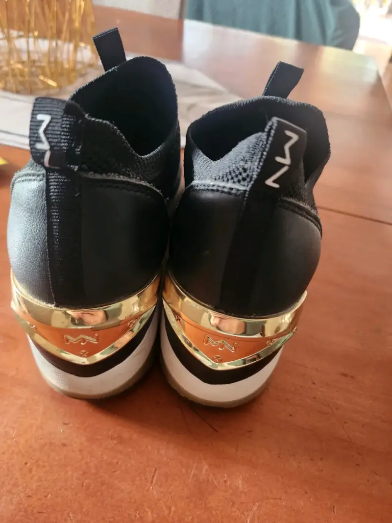 Zapatillas deportivas negras - 5