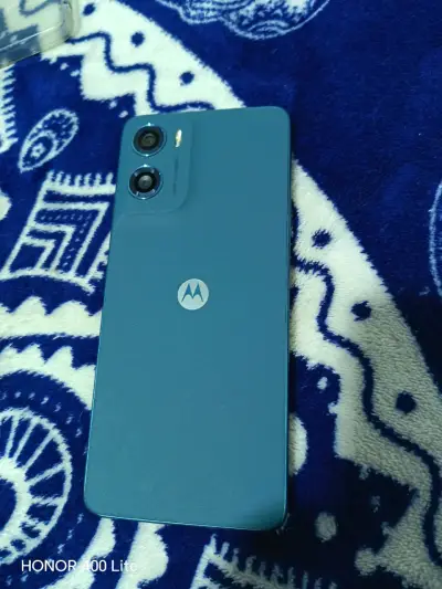 Smartphone moto G06 - miniatura 2