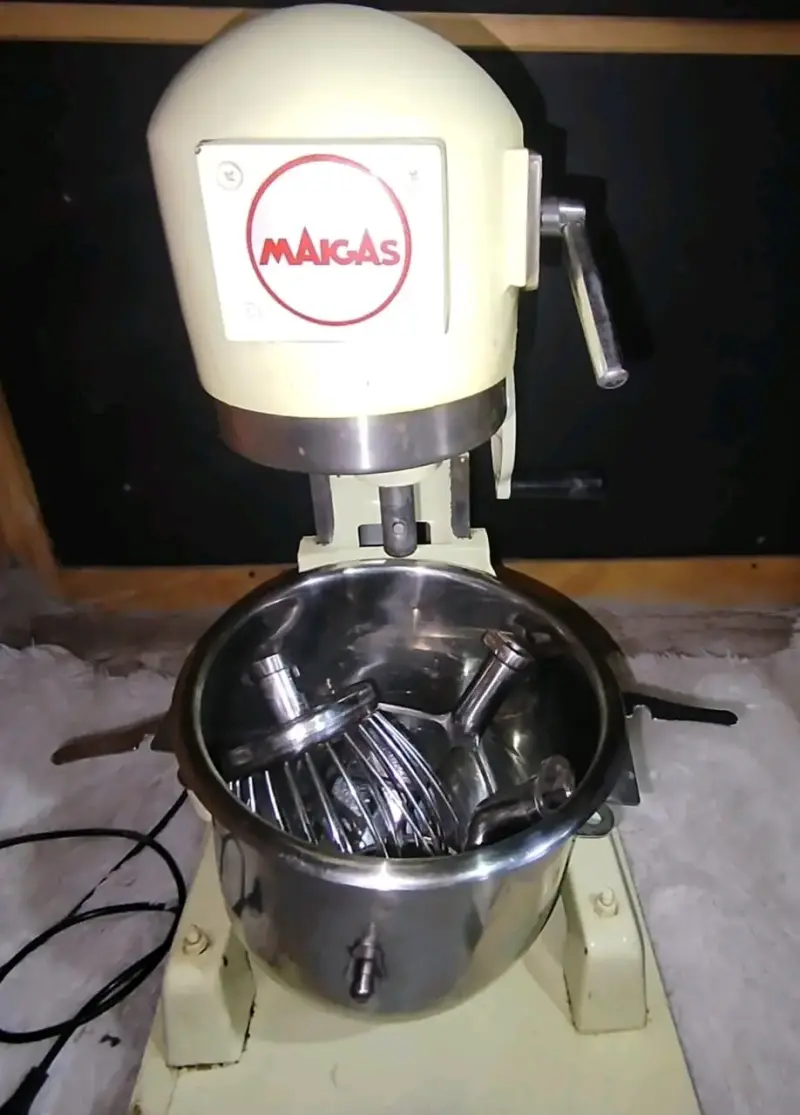 Batidora industrial Maigas 10 Litros - 2