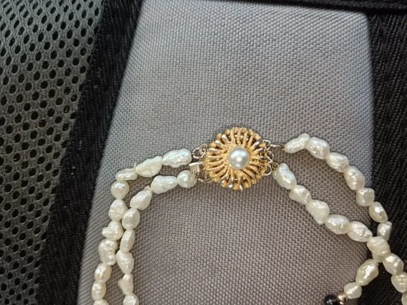 Collar de perlas de río naturales con estuche - 2