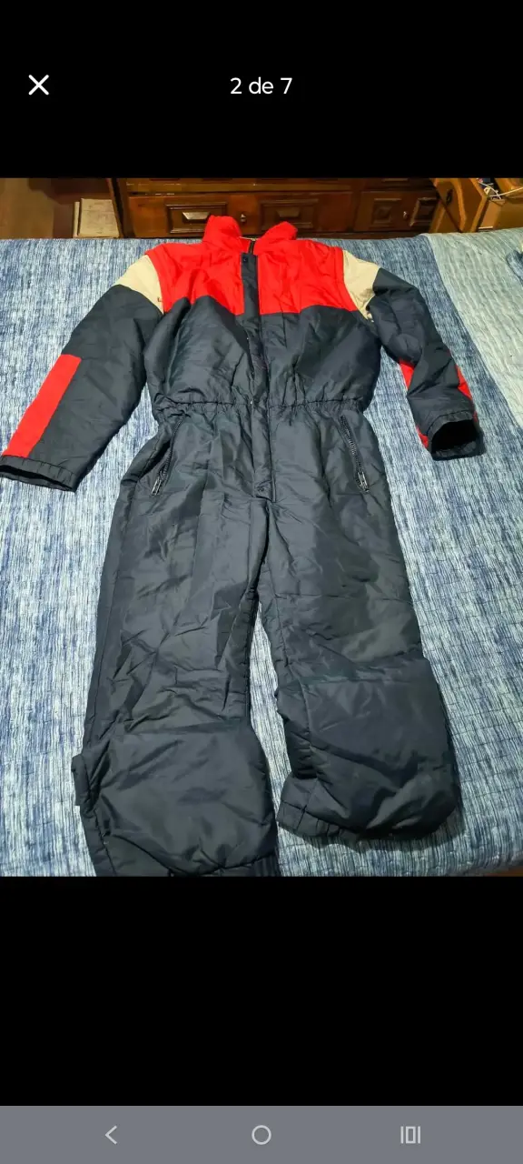 Entero de hombre rojo y negro - 2