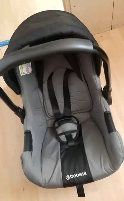 Silla de auto Bebesit gris - miniatura 1