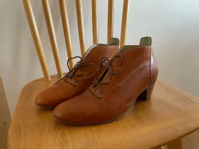 Zapatos de cuero café Bestias - miniatura 5