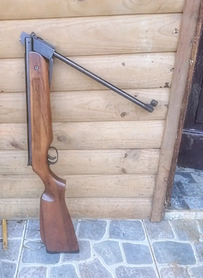 Rifle a postones - 2