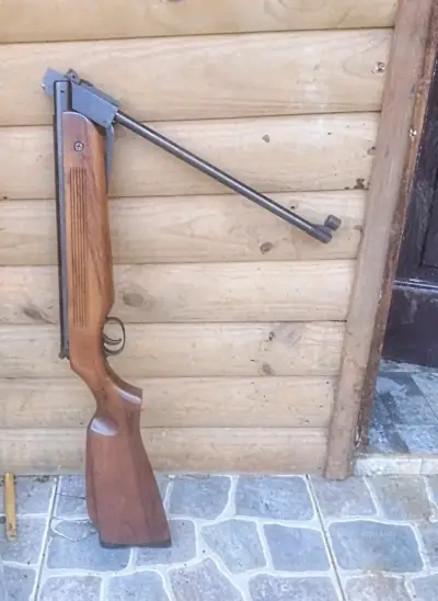 Rifle a postones - miniatura 2