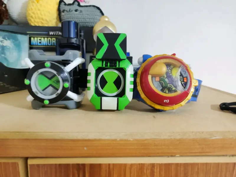 Relojes de ben 10 y uno de yokai watch modelo zero - 1