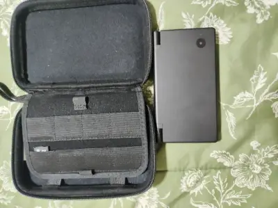 Nintendo DSi liberada con estuche pokemon 3ds og - miniatura 4